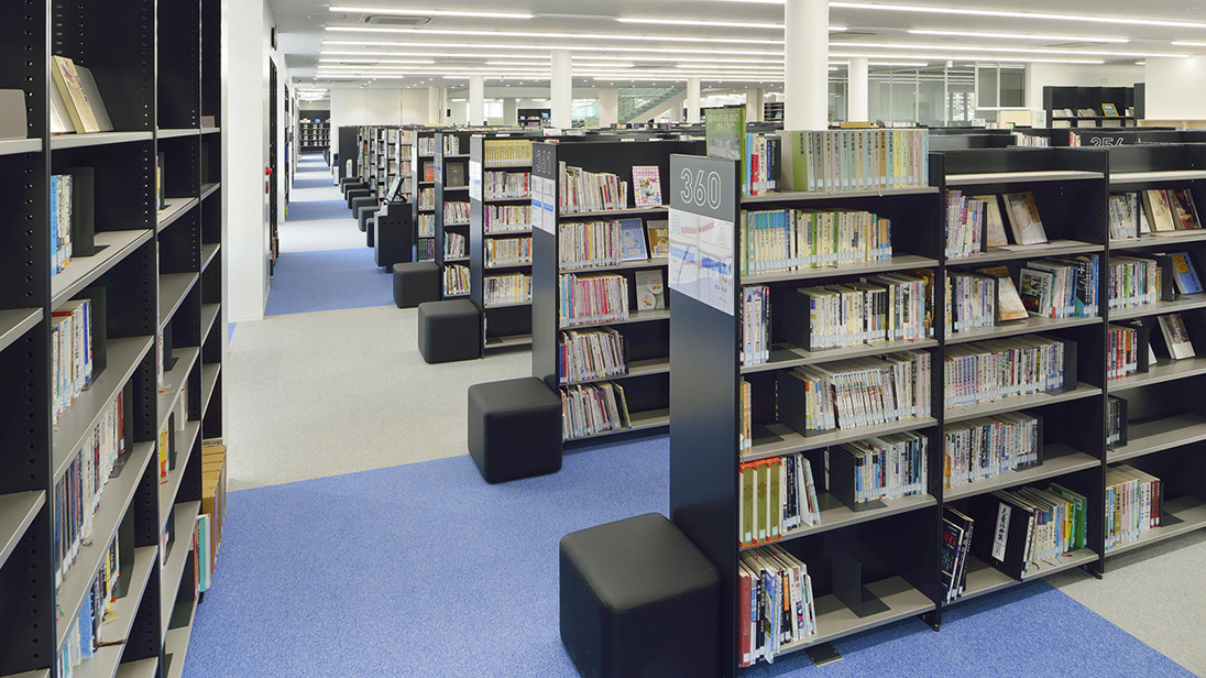 4F一般図書スペース